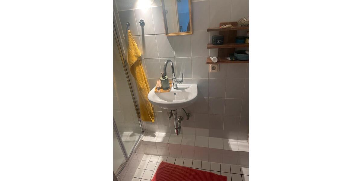 UNTERMIETE wunderschöne möbilierte 1,5 Zimmer Wohnung Altbau 1.5 zimmer