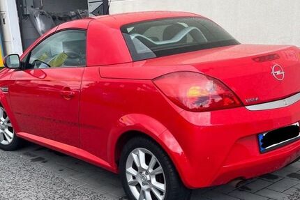 Opel Tigra 113.000 km 2.200 &euro; Bergisch gladbach 51465