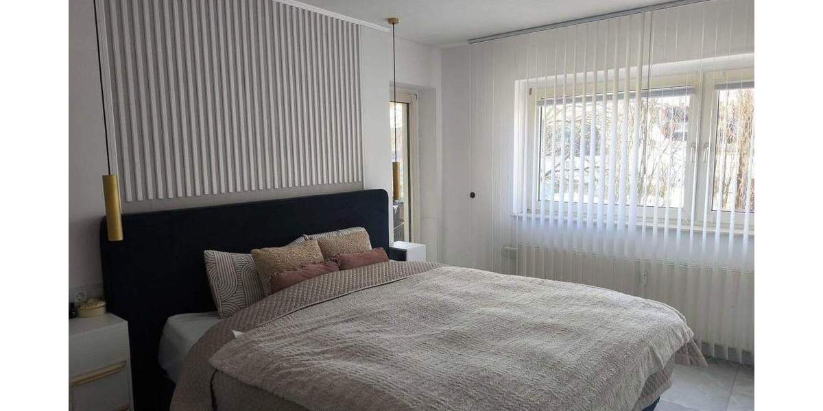 Moderne 5-Zimmer-Wohnung in Düsseldorf-Benrath großer Balkon & Grünfläche von privat, ohne Makler 5 zimmer