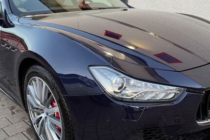 Maserati Ghibli 217.000 km 15.990 &euro; Bergisch Gladbach 51467