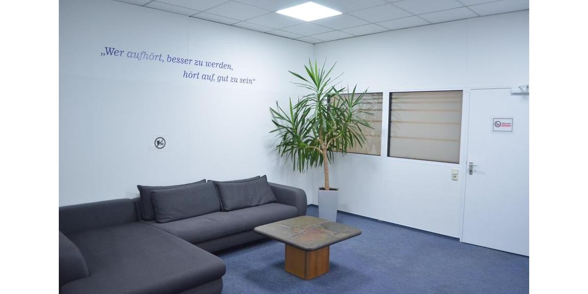 Gewerbe Raum mieten BürosPraxis 64m² (Doppelraum 40m² + 24m²) In zimmer