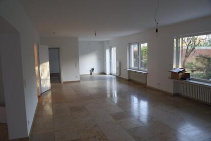 große helle Wohnung mit Garten im Stadionviertel 4 zimmer