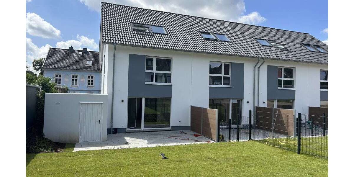 Einfamilienhaus Langenfeld-Reusrath Reusrath - 5 Zimmer, 137 m&sup2;, 2.425&euro; | Angebot:25725696