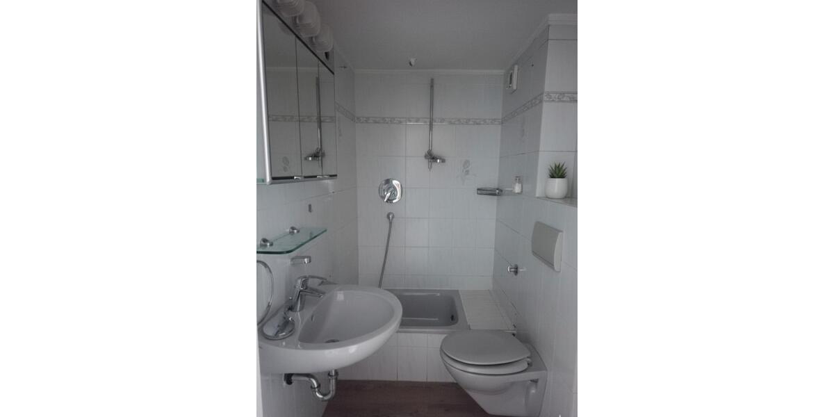 Etagenwohnung Neuss - 1 Zimmer, 33 m&sup2;, 109.950&euro; | Angebot:25175197