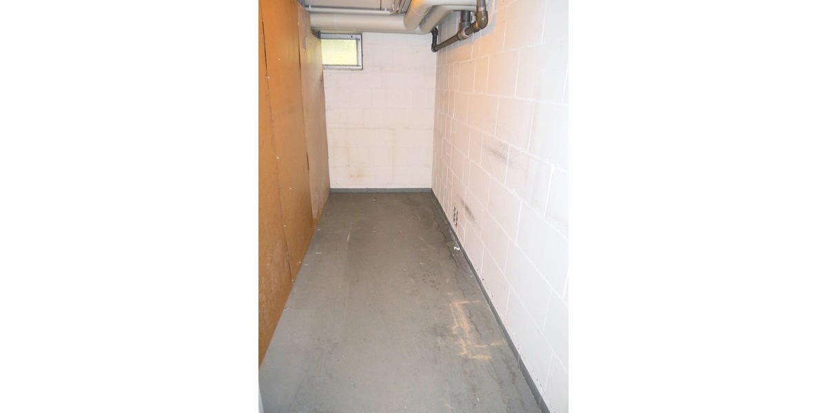 NE-Stadionviertel, ruhige kompl. Renov. 2 Zi. ETW, KDB, Balkon, Carport, Keller - Erdgeschoßwohnung Neuss Augustinusviertel | Angebot:27350485