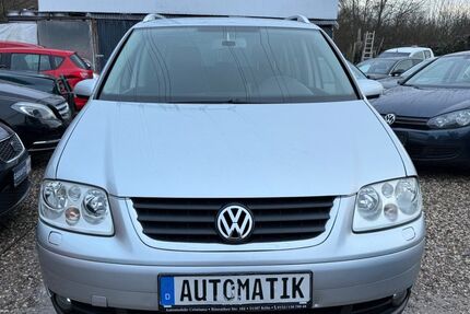 VW Touran 279.000 km 3.699 &euro; Köln 51107