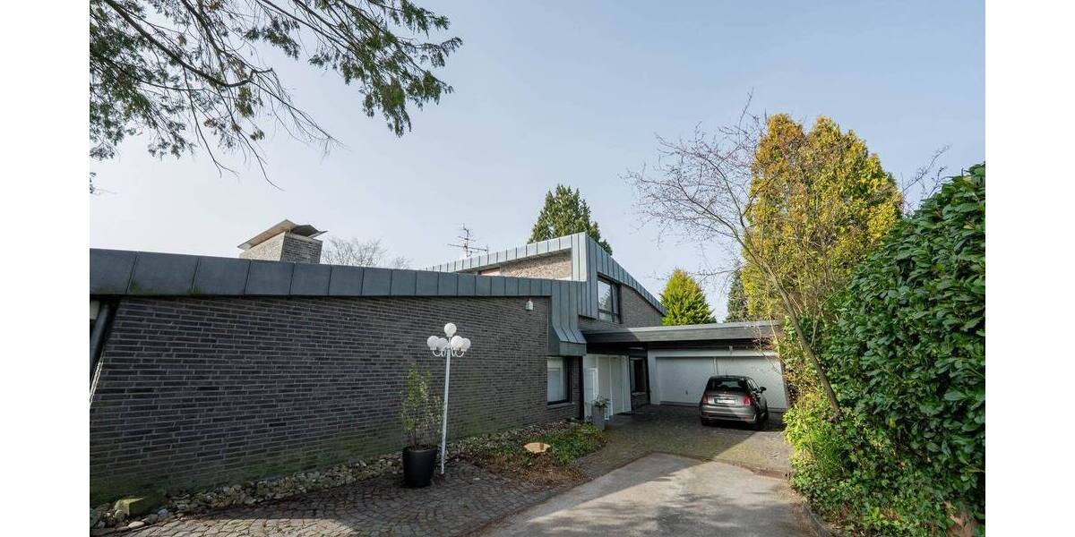 Einfamilienhaus Rösrath Forsbach - 1 Zimmer, 368 m&sup2;, 925.000&euro; | Angebot:26318527