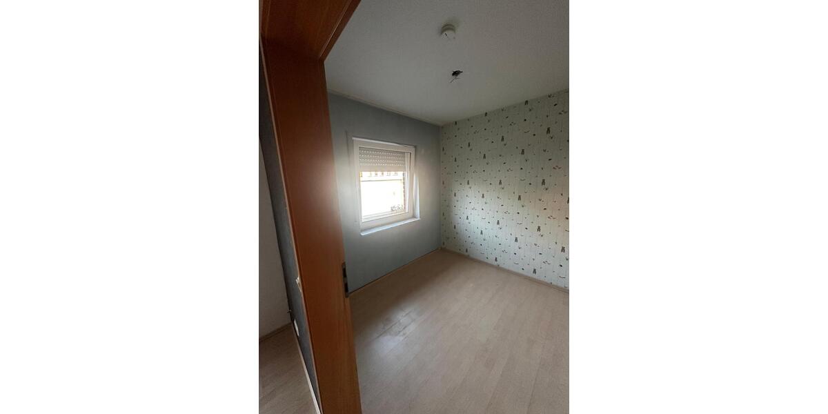 Etagenwohnung Troisdorf Bergheim - 3 Zimmer, 67 m&sup2;, 1.250&euro; | Angebot:25364992