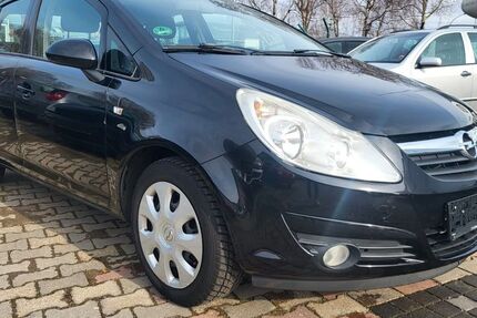 Opel Corsa 184.512 km 1.999 &euro; Köln 51107