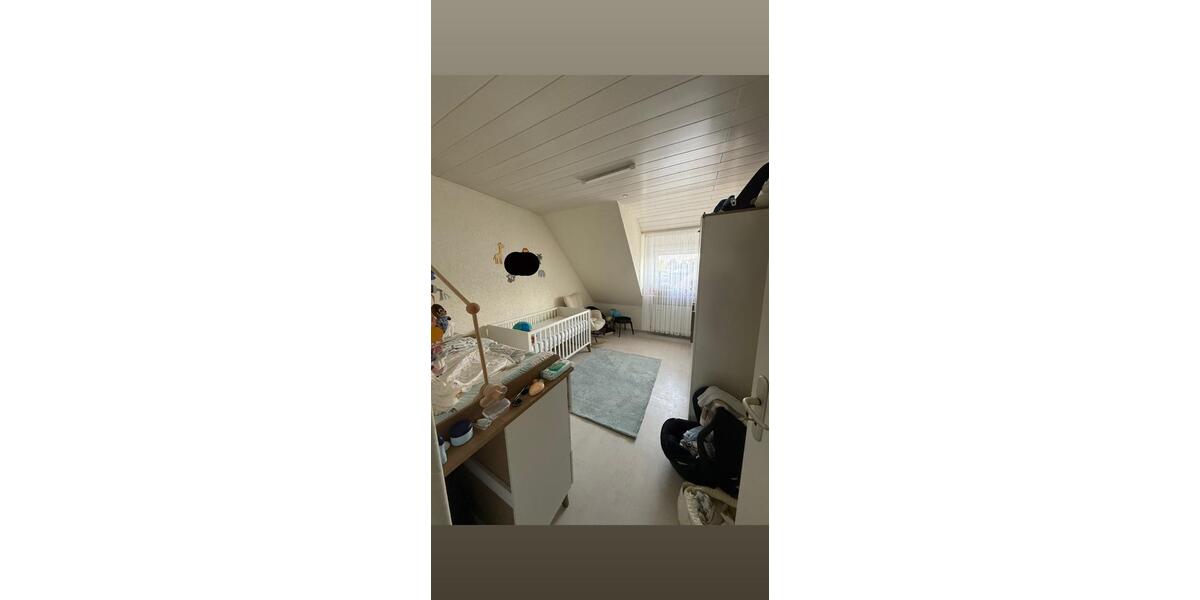 Dachgeschoßwohnung Remscheid Lüttringhausen - 3.5 Zimmer, 82 m&sup2;, 149.500&euro; | Angebot:27096081