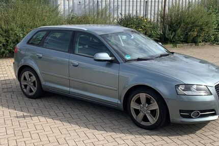 Audi A3 286.000 km 5.300 &euro; Niederkassel 53859