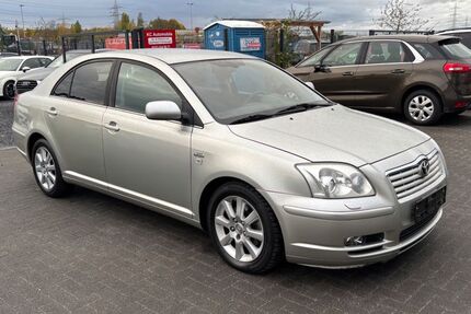 Toyota Avensis 325.000 km 2.499 € Wesseling (bei Köln) 50389