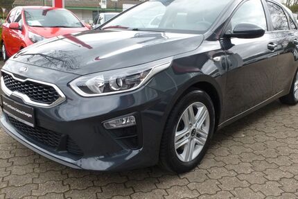 Kia ceed / Ceed 53.200 km 12.800 &euro; Overath 51491
