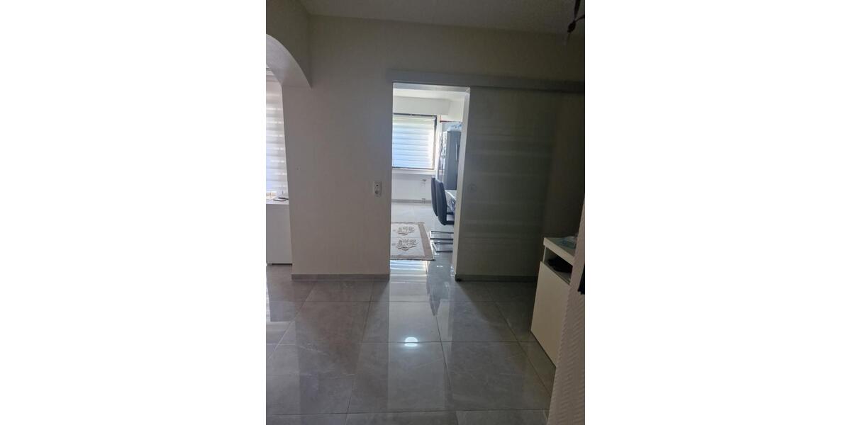 Attraktiver vermietete 4 Zimmer Wohnung Zu verkaufen 4 zimmer