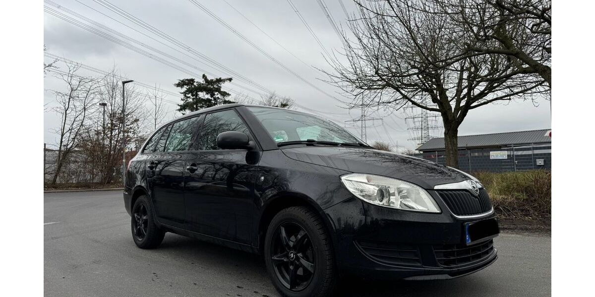 Skoda Fabia 399.000 km 2.990 &euro; Hürth 50354