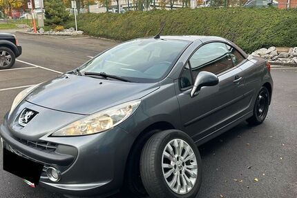 Peugeot 207 127.000 km 2.980 € Remscheid 42853