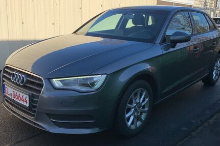 Audi A3 318.000 km 7.250 &euro; Bergisch Gladbach 51465