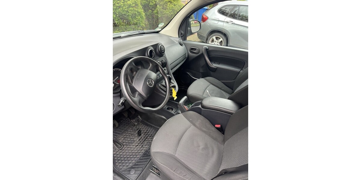 Mercedes-Benz Citan Kasten 115.000 km 4.700 &euro; Kerpen 50171