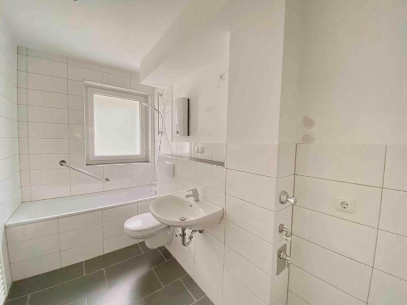 Geräumige 3-Zi.-Wohnung im Erdgeschoss mit Balkon! zimmer