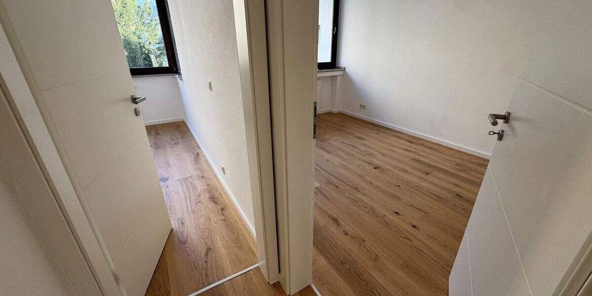 Etagenwohnung Köln Niehl - 3 Zimmer, 80 m&sup2;, 429.000&euro; | Angebot:25372917