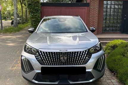 Peugeot 2008 17.781 km 17.650 &euro; Köln 50931