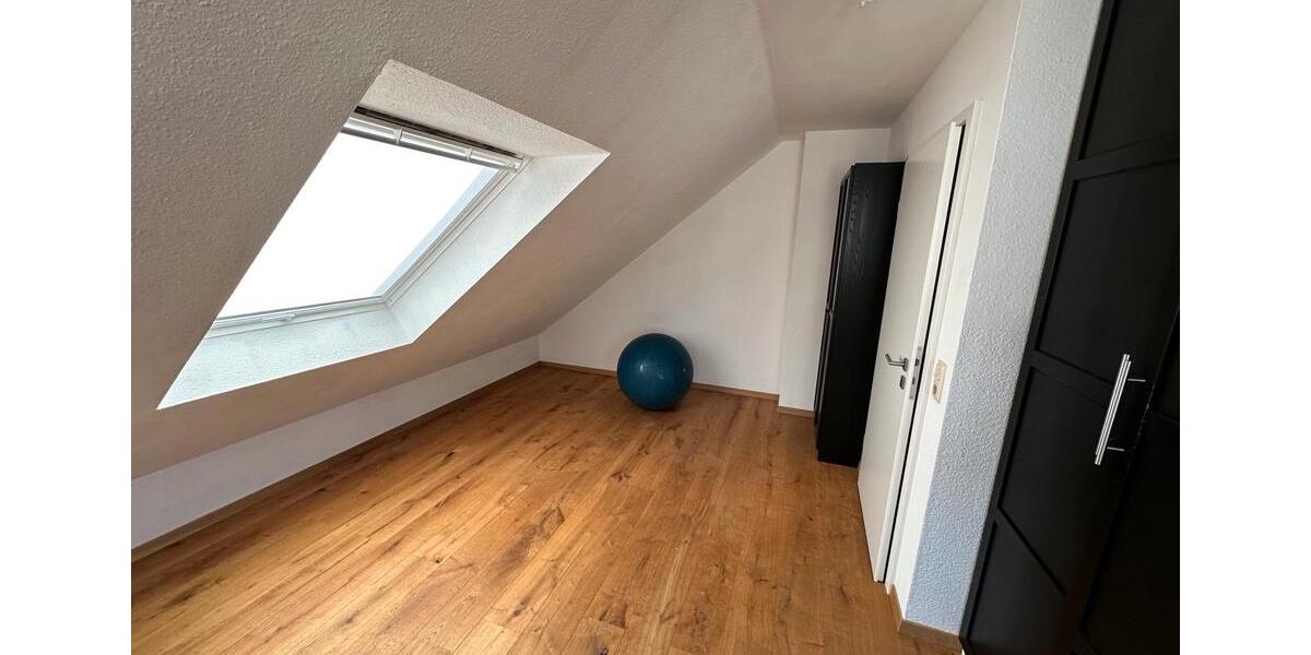Doppelhaushälfte Pulheim - 4 Zimmer, 130 m&sup2;, 619.000&euro; | Angebot:27096775
