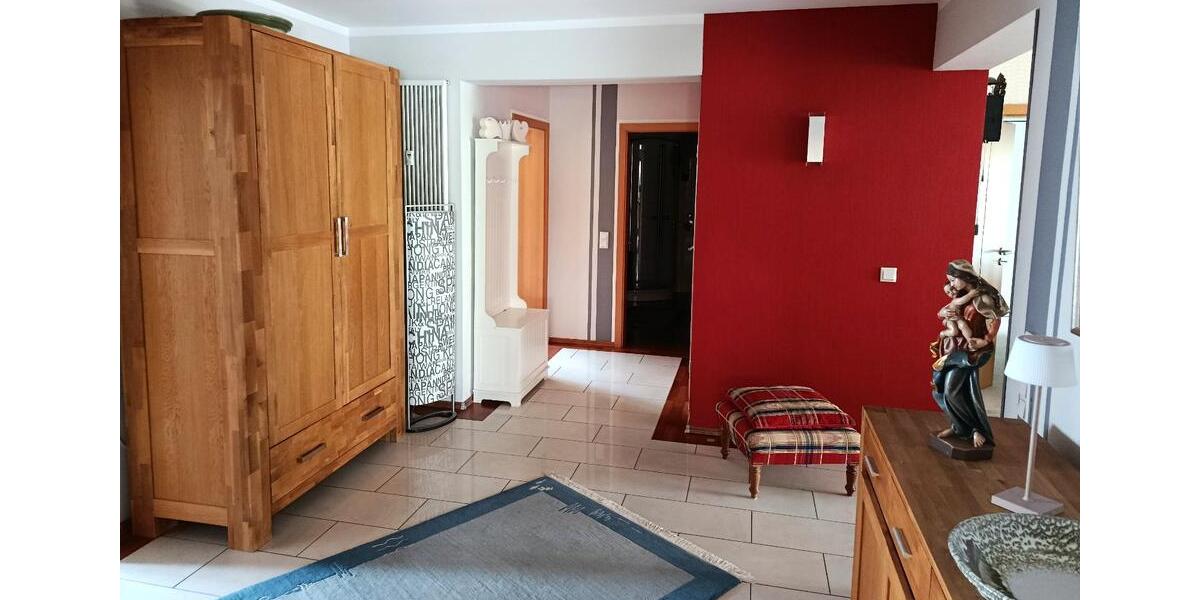 Erdgeschoßwohnung Solingen - 4 Zimmer, 136 m&sup2;, 484.000&euro; | Angebot:27224334