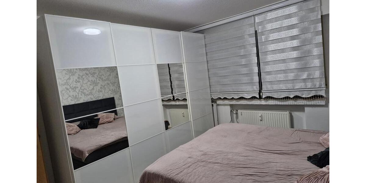 Attraktiver vermietete 4 Zimmer Wohnung Zu verkaufen 4 zimmer