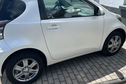 Toyota IQ