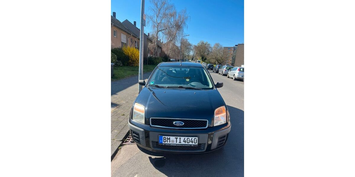 Ford Fusion 155.550 km 1.700 &euro; Wesseling 50389