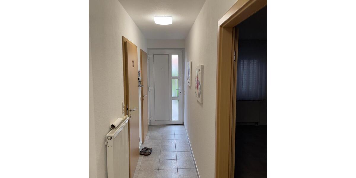 Etagenwohnung Solingen Wald - 1 Zimmer, 30 m&sup2;, 600&euro; | Angebot:27618394