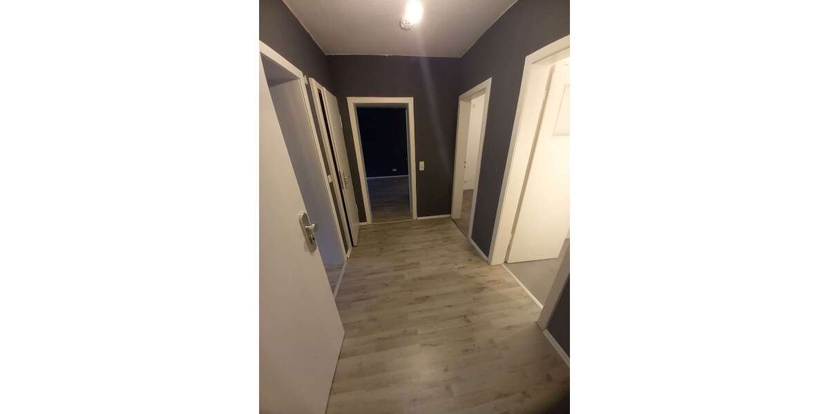 Wohnung zum Mieten in Langenfeld (Rheinland) 461 € 55.42 m² 2 zimmer