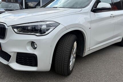 BMW X1 201.600 km 16.880 &euro; Düsseldorf 40549