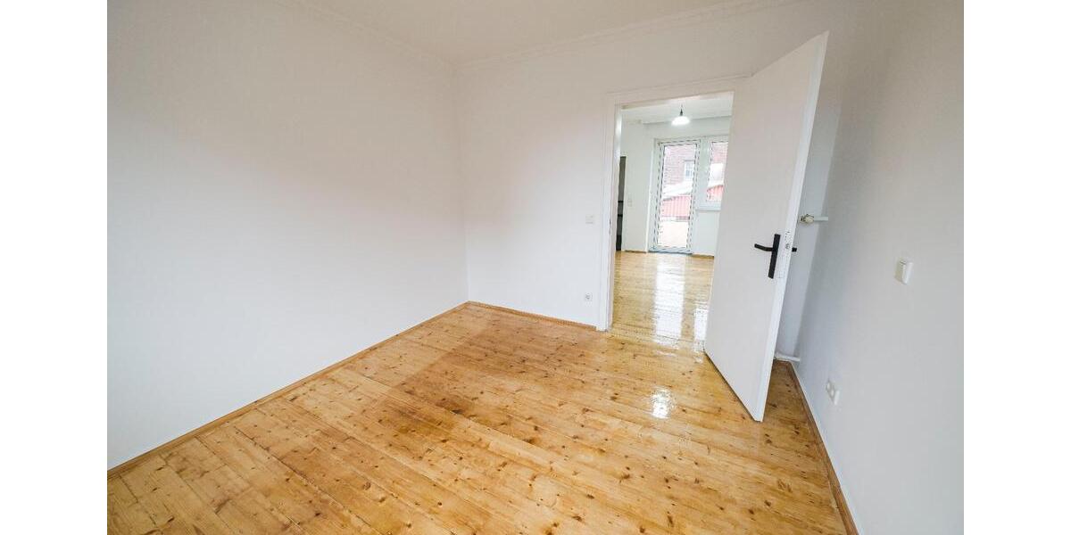 Großzügige 2-Zimmer-Maisonette (77 m²) mit Dachterrasse frisch zimmer