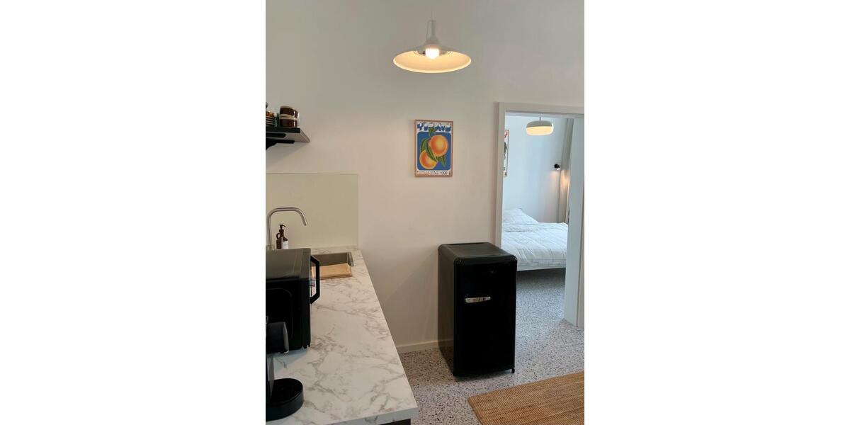 Möblierte sanierte Altbau City-Wohnung in Unterbilk zimmer