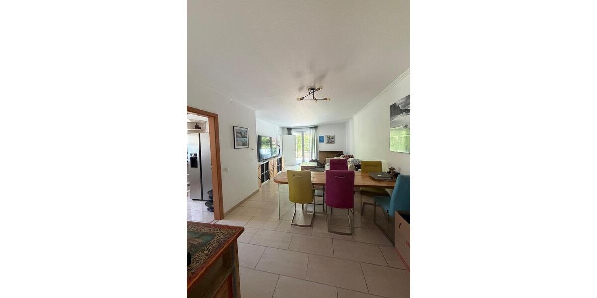 Erdgeschoßwohnung Solingen Wald - 3 Zimmer, 76 m&sup2;, 1.400&euro; | Angebot:26326002
