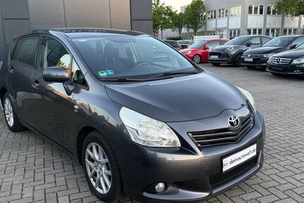 Toyota Verso 182.000 km 6.500 &euro; Dormagen 41540