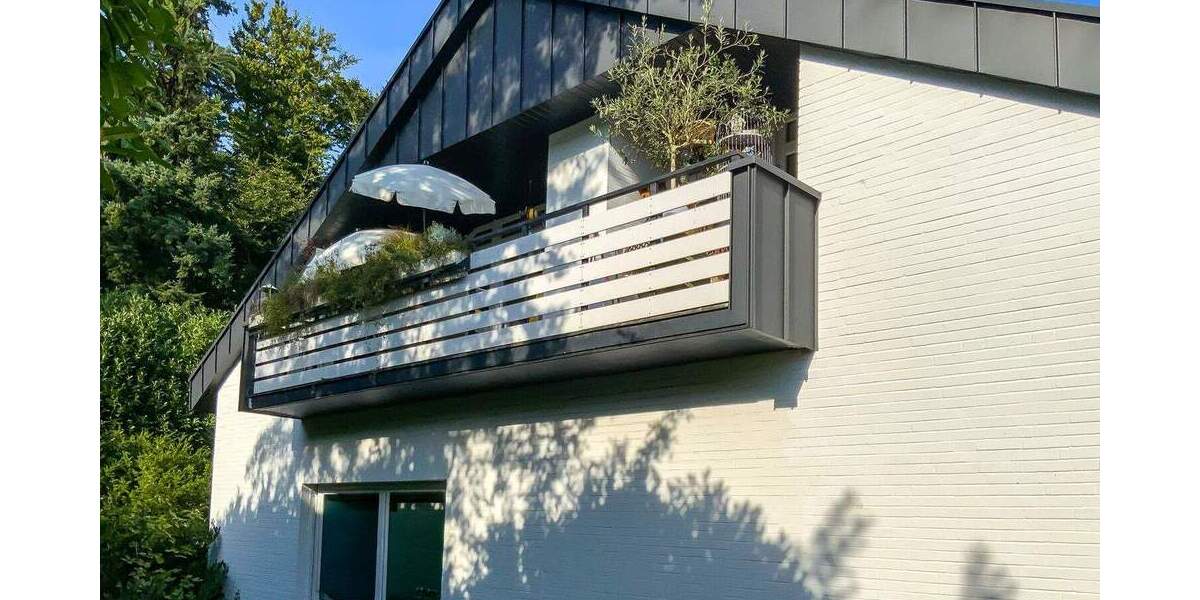 Luxuriöses Einfamilienhaus mit außergewöhnlichem Raumkonzept in Bestlage von Neuss-Selikum 9 zimmer