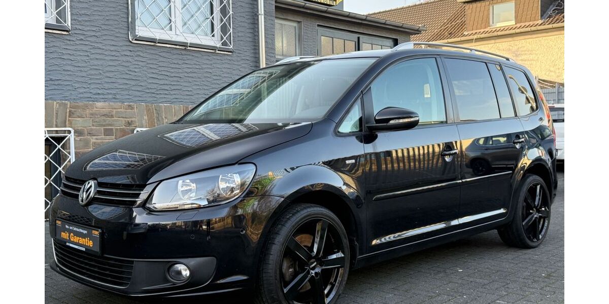 VW Touran 233.000 km 6.400 &euro; Bergisch Gladbach 51469