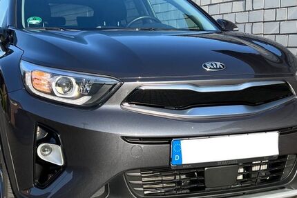 Kia Stonic 17.900 km 14.990 &euro; Köln 51143