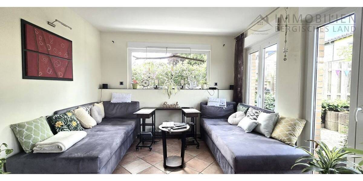 Reihenendhaus Hückeswagen Innenstadt - 4 Zimmer, 110 m&sup2;, 325.000&euro; | Angebot:21321687