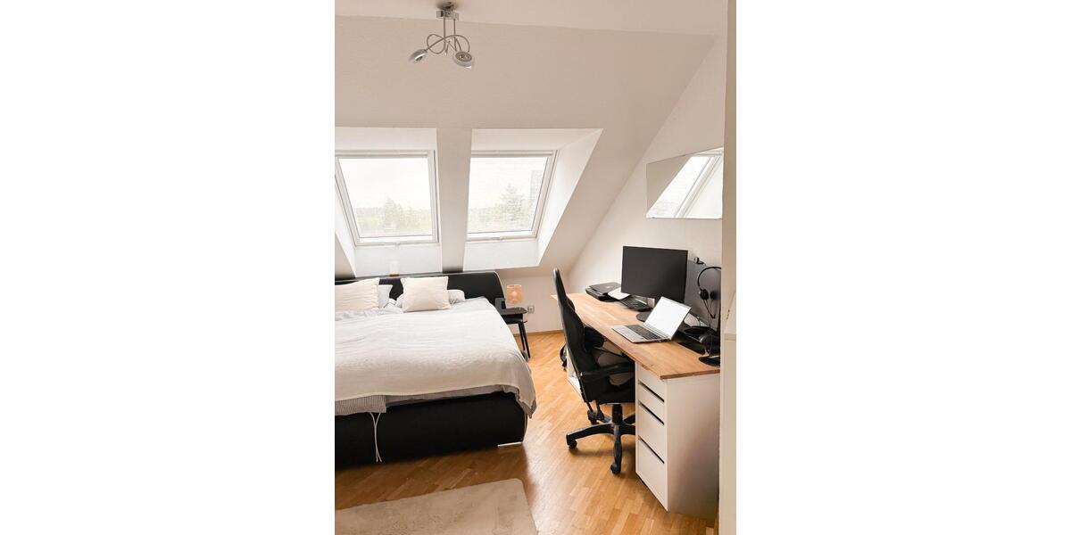 Helle 50 m² Dachgeschosswohnung in Neuss zur Untermiete 2 zimmer