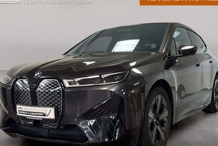 BMW iX 39.695 km 51.999 &euro; Düsseldorf 40237