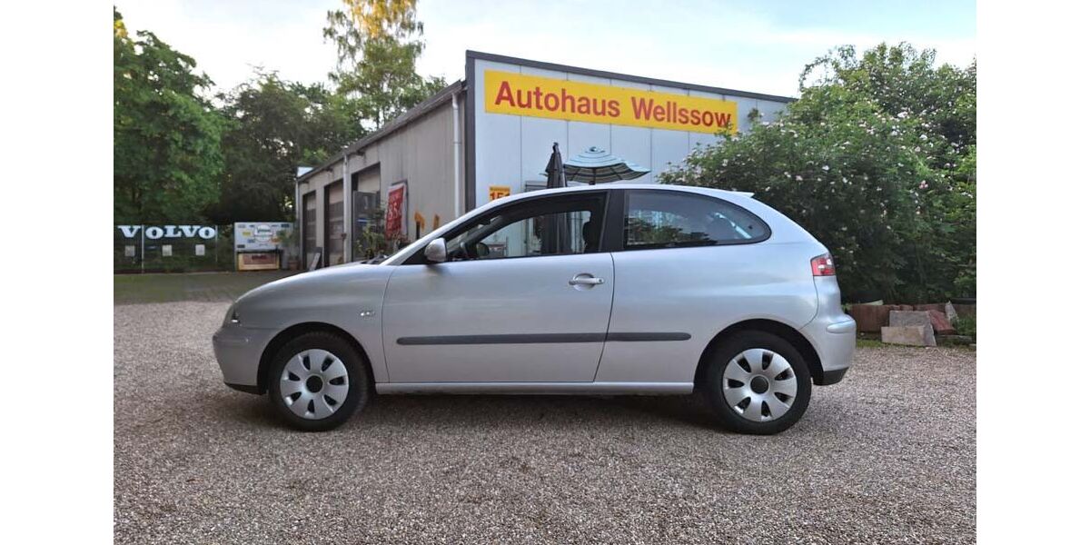 Seat Ibiza 86.000 km 2.390 &euro; Köln Porz 51147