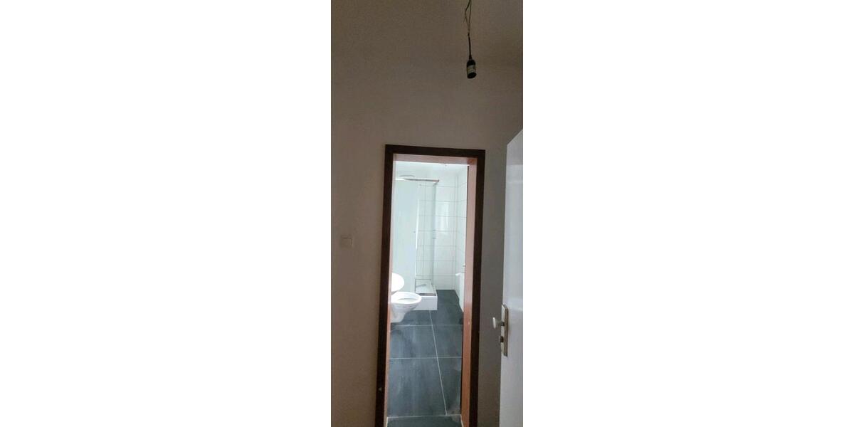 Erdgeschoßwohnung Wesseling - 5 Zimmer, 100 m&sup2;, 1.400&euro; | Angebot:25612799
