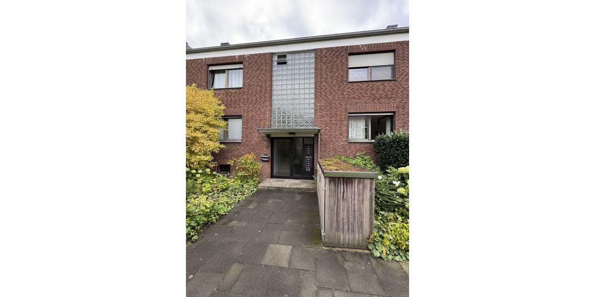 Wohnung zum Kaufen in Neuss 235.000 € 82 m² 2 zimmer