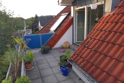 Nähe Köln-Dünnwald, Dachgeschosswohnung mit Dachterrasse 3 zimmer
