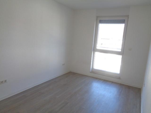 Etagenwohnung Köln Kalk - 2 Zimmer, 65 m&sup2;, 1.178&euro; | Angebot:24635146