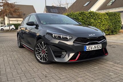 Kia ceed / Ceed 48.200 km 26.490 &euro; Leverkusen 51371