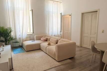 Wohnung Köln Rodenkirchen - 2 Zimmer, 50 m&sup2;, 305.000&euro; | Angebot:27137364